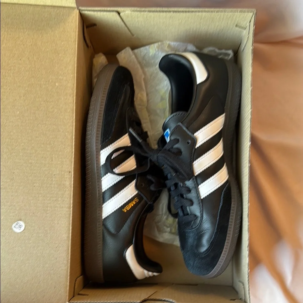 NIB Adidas Samba OH Black & White Sneakers - Picture 8 of 8